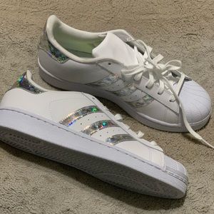 Nwot adidas SUPERSTAR SHOES holographic